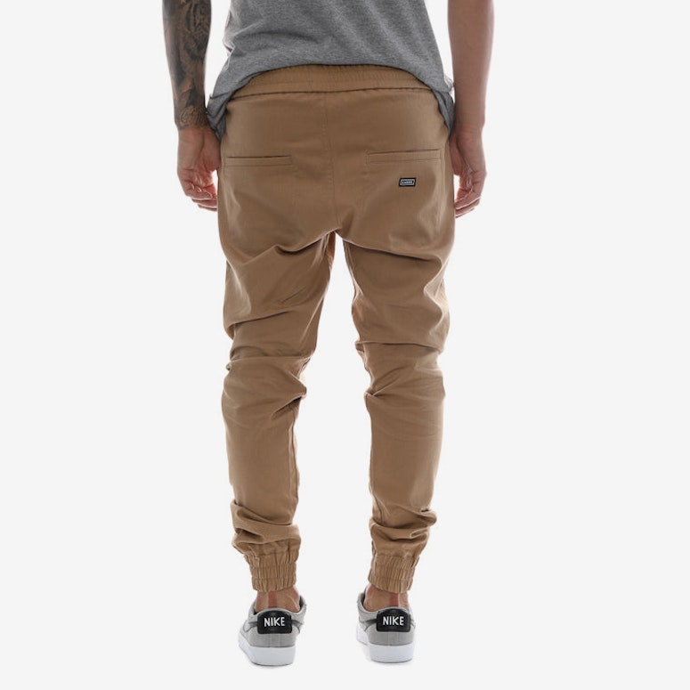 Propre Woven Joggers Tobacco
