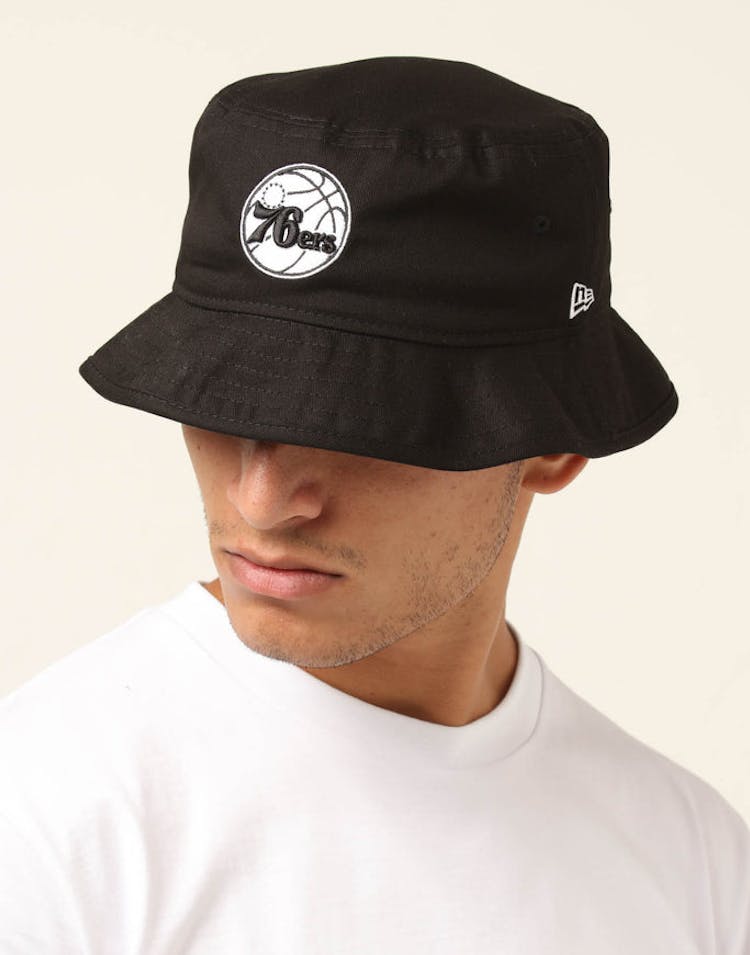 New Era Philadelphia 76ers Bucket Hat Black/White