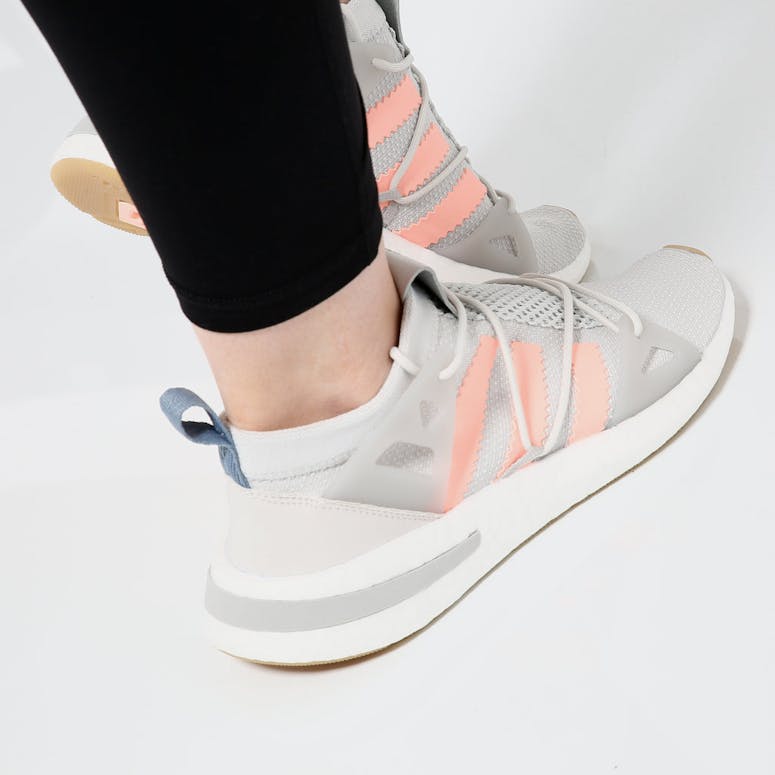 Adidas Women's Arkyn Grey/Pink