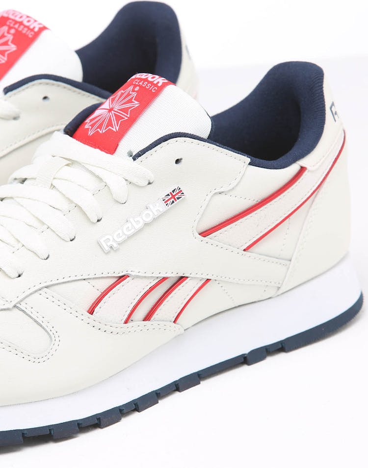 Rebook CL Leather MU Chalk/Navy/Red