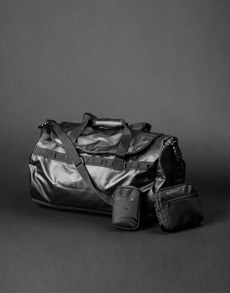 CULTURE KINGS NOT-FOR-SALE MULTI FUNCTION DUFFLE BAG BLACK/BLACK