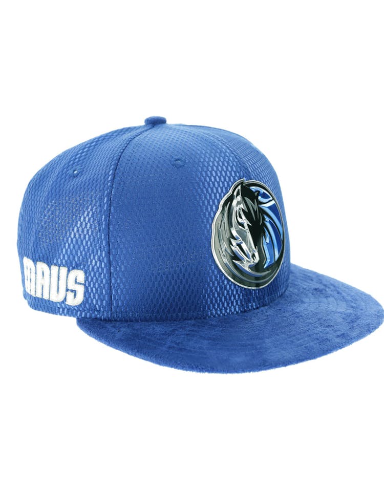 New Era Dallas Mavericks 9FIFTY On-Court Collection Draft Snapback Royal