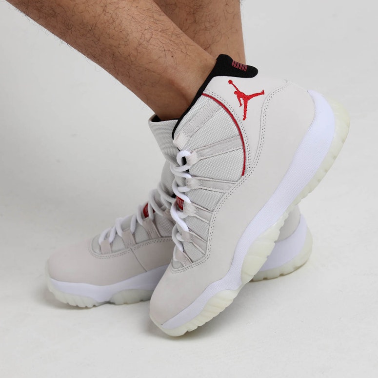 Jordan Air Jordan 11 Retro Grey/Red