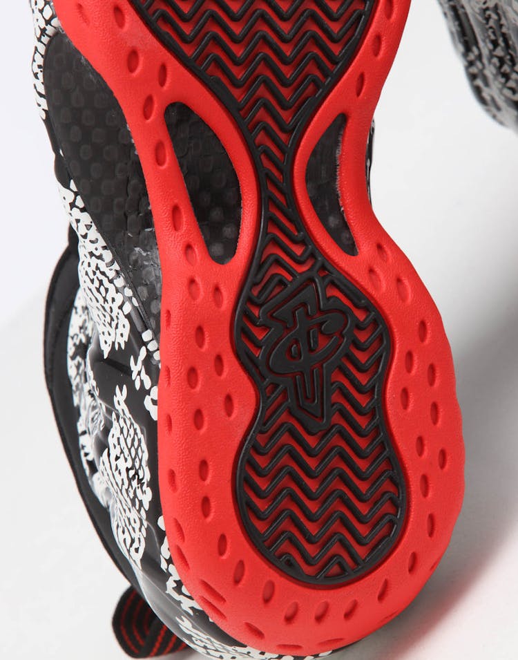 Nike Air Foamposite 1 Sail/Black/Red