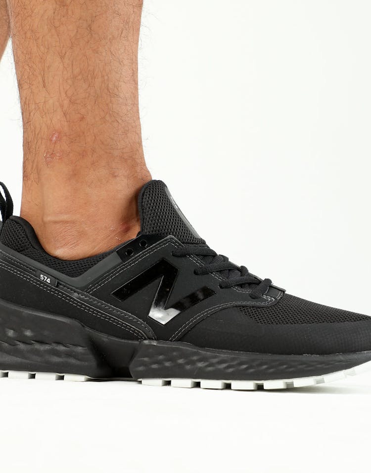 New Balance 574S Black/White
