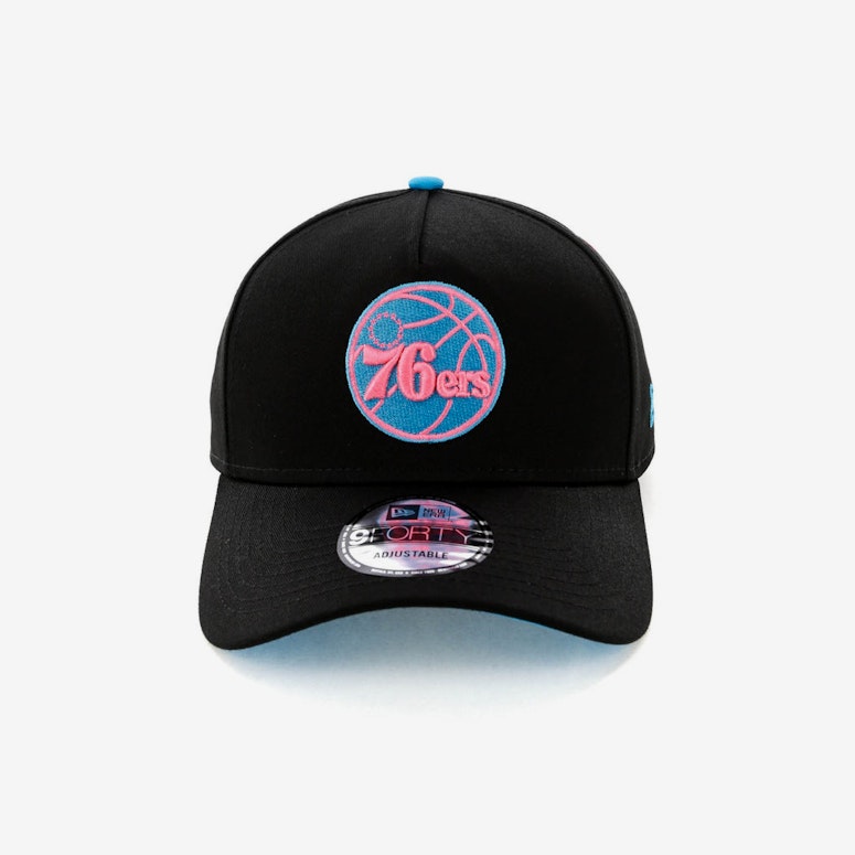 New Era Philadelphia 76ers 9FORTY A-Frame Snapback Black/Pink Neon