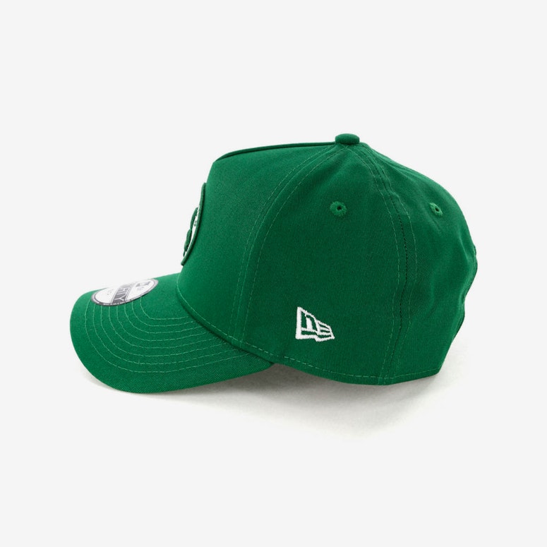 New Era Youth Boston Celtics 9FORTY A-Frame Snapback Emerald Green