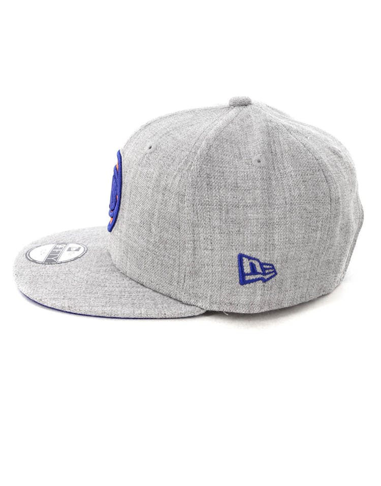 New Era Youth New York Knicks 9FIFTY Snapback Heather Grey