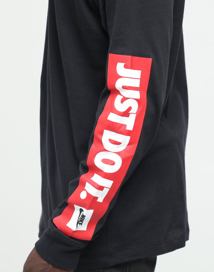 Nike Sportswear LS Tee Black