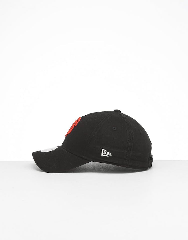 New Era Women's San Francisco Giants 9FORTY Strapback Black