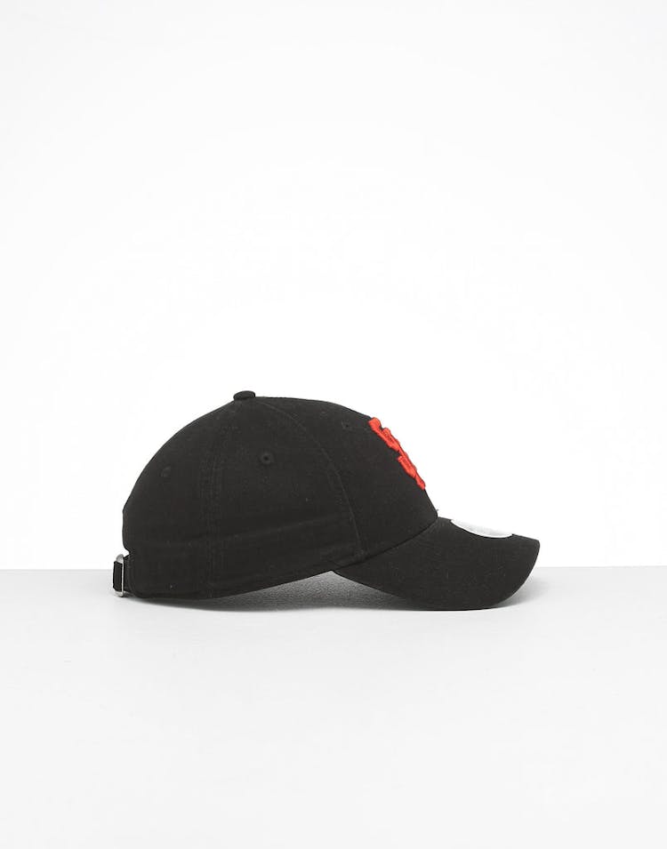 New Era Women's San Francisco Giants 9FORTY Strapback Black