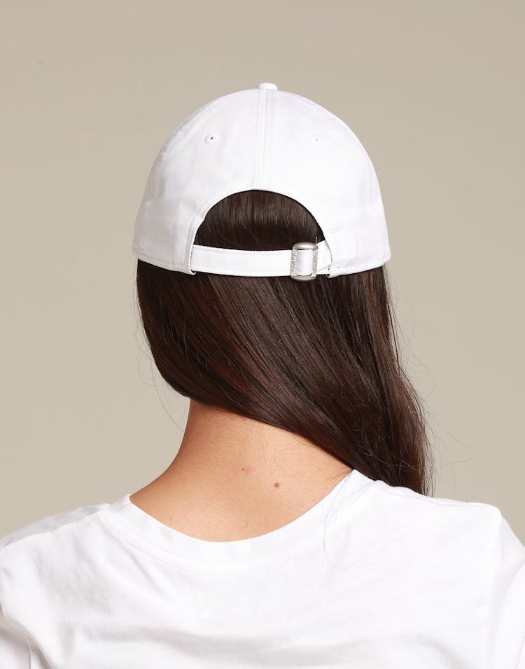 New Era Women's New York Yankees 9TWENTY Strapback White/Navy