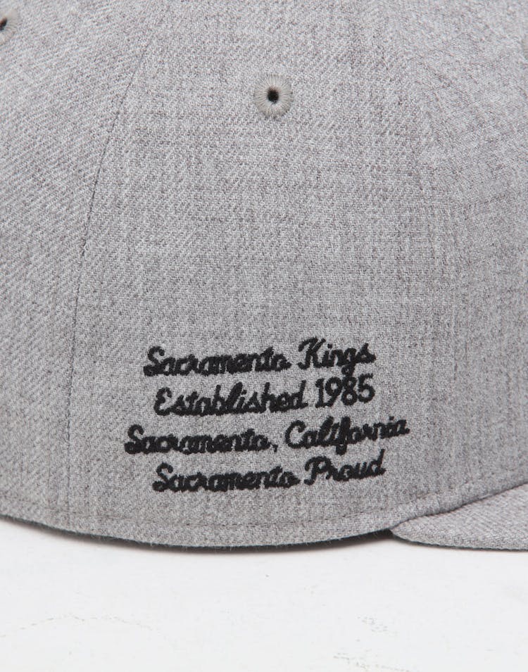 New Era Sacramento Kings 59FIFTY NBA Draft Fitted Black/OTC