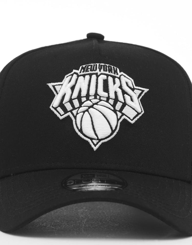 New Era New York Knicks 9FORTY K-Frame Snapback Black/White