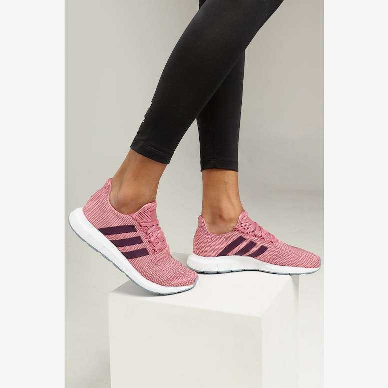 Adidas Women's Swift Run Maroon/White/Black