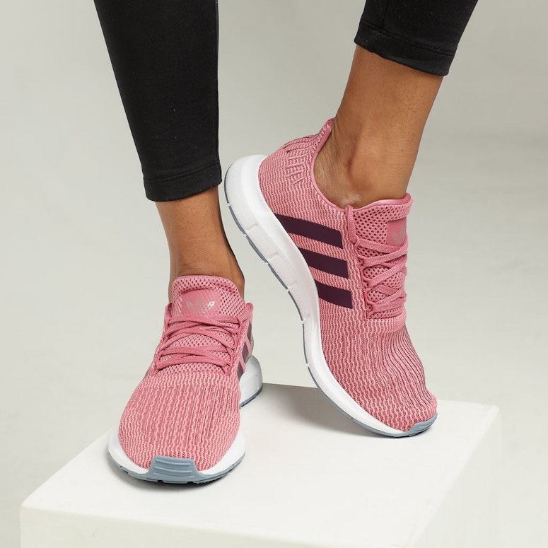 Adidas Women's Swift Run Maroon/White/Black