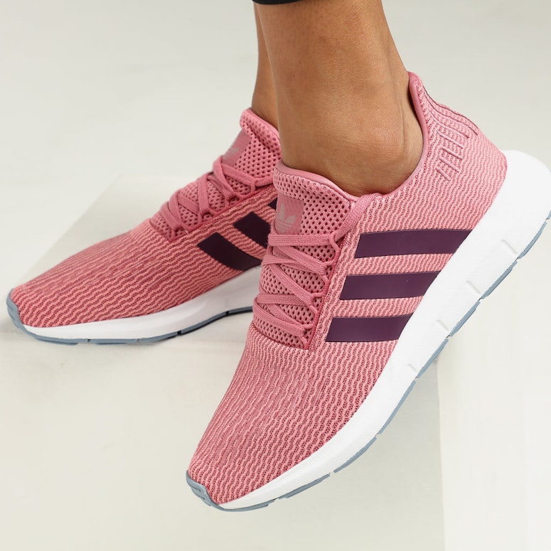 Adidas Women's Swift Run Maroon/White/Black