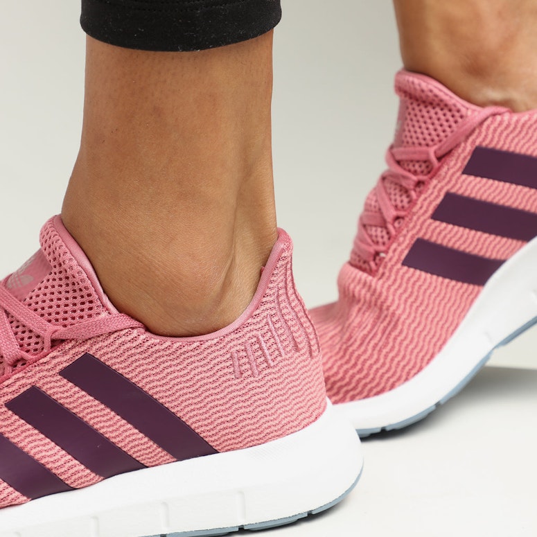 Adidas Women's Swift Run Maroon/White/Black