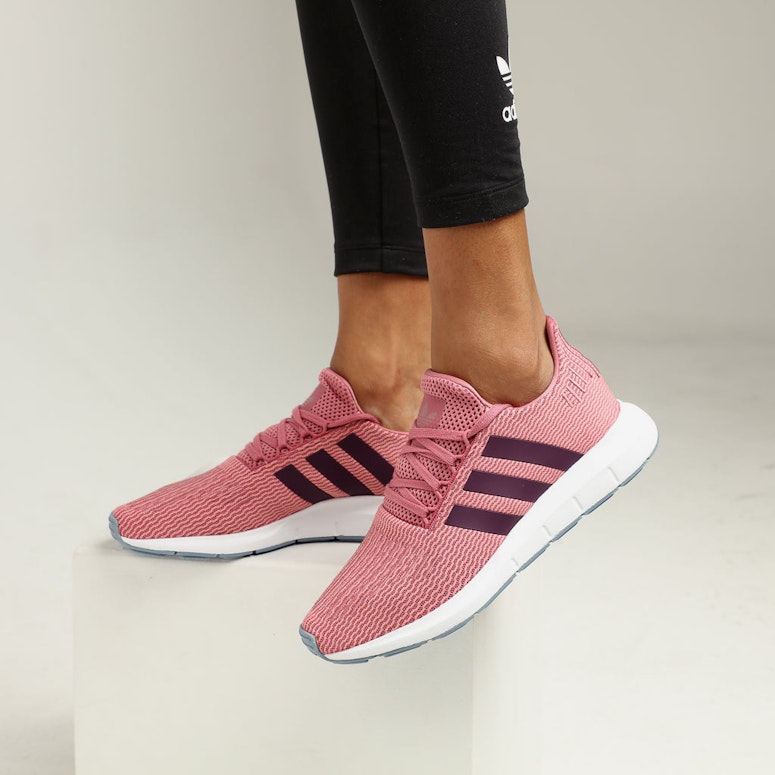 Adidas Women's Swift Run Maroon/White/Black