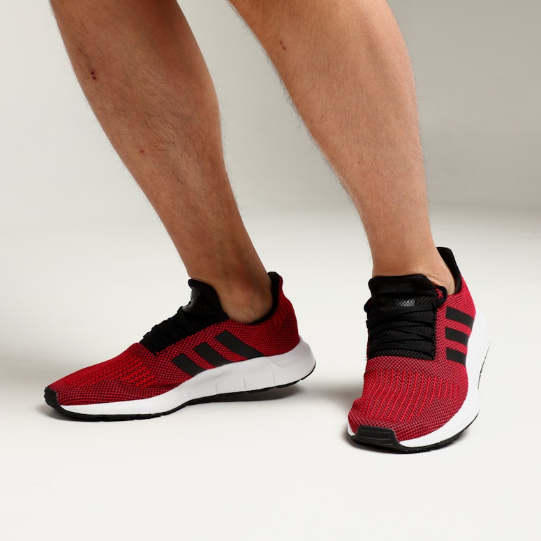 Adidas Swift Run Dark Pink/Black