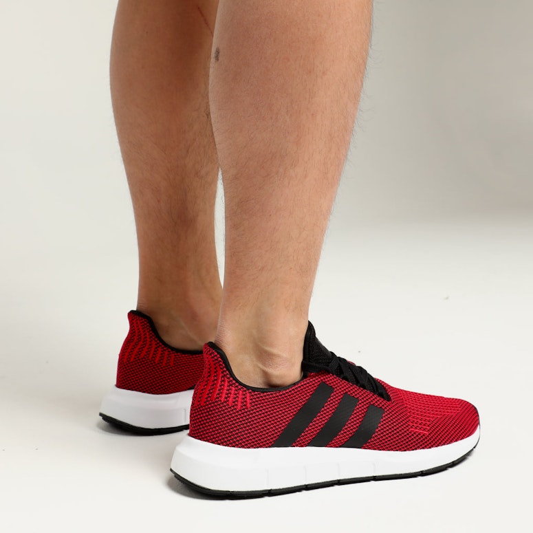 Adidas Swift Run Dark Pink/Black
