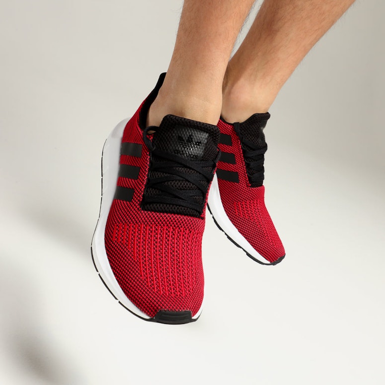 Adidas Swift Run Dark Pink/Black
