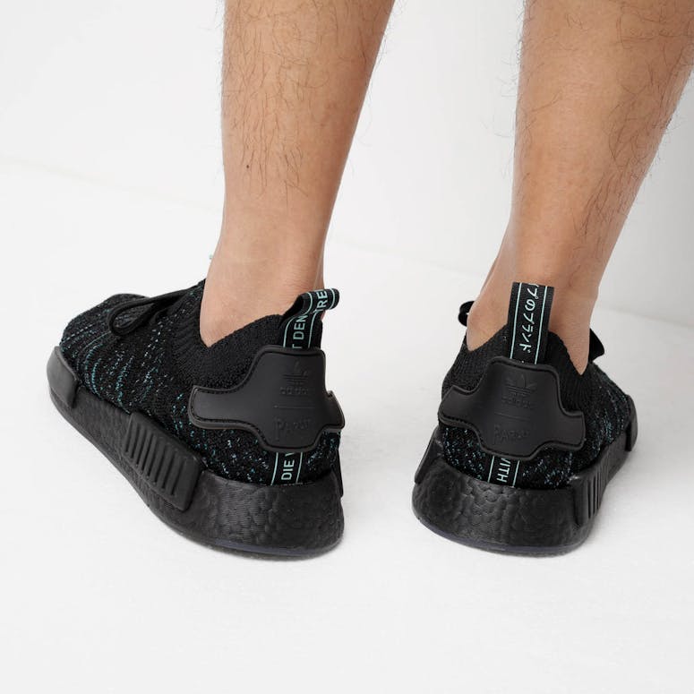 Adidas NMD_R1 STLT Parley Black/Blue/Green