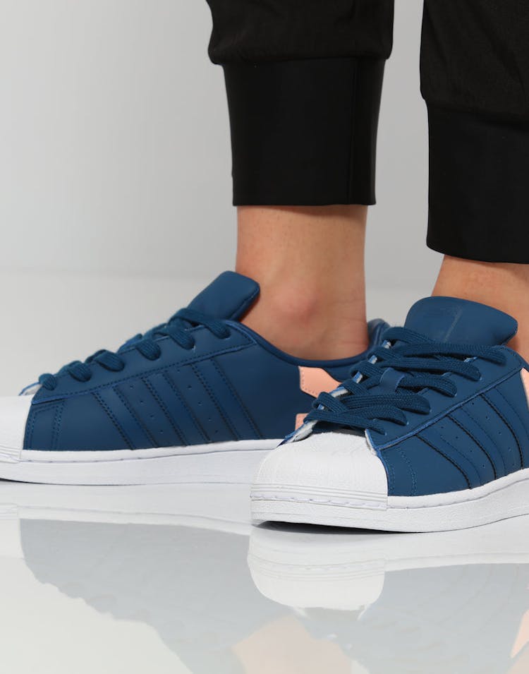 Adidas Originals Women's Superstar Navy/White