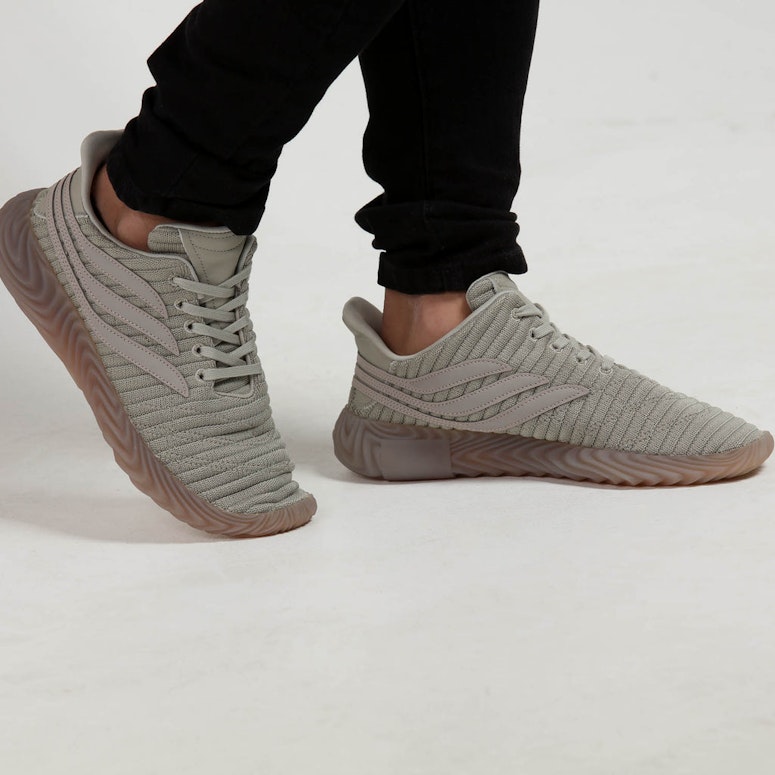 Adidas Sobakov Sesame/Light Brown