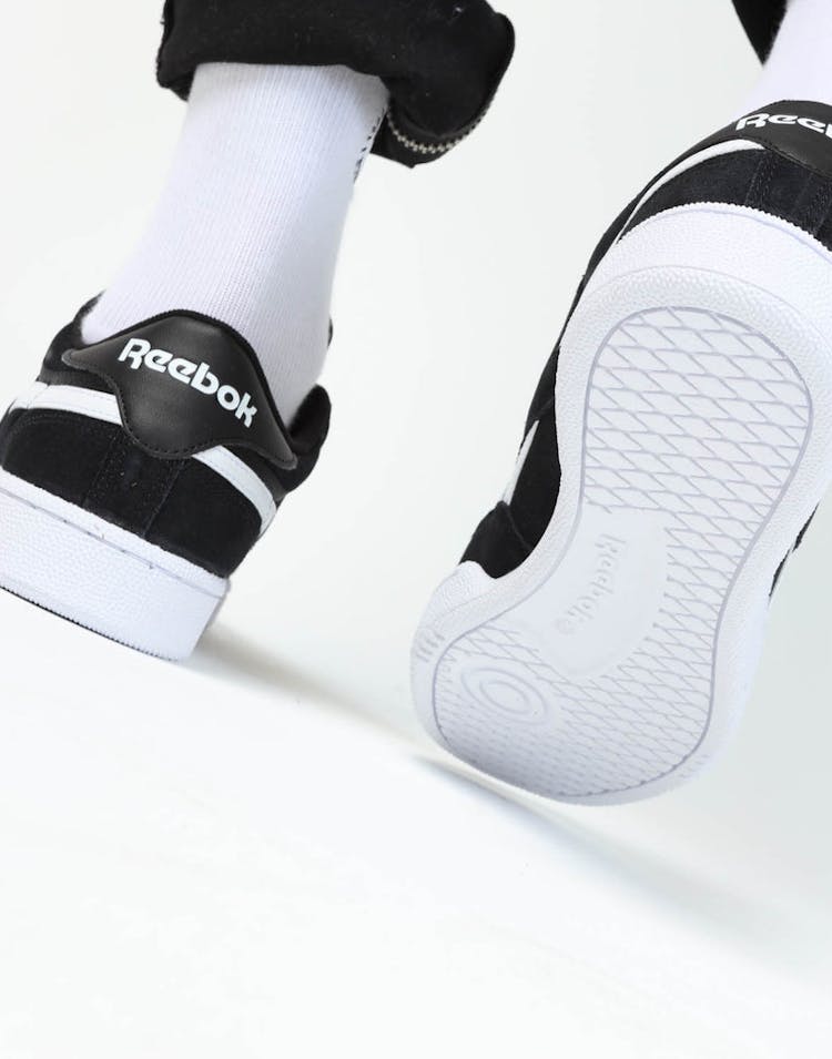 Reebok Revenge Plus MU Black/White
