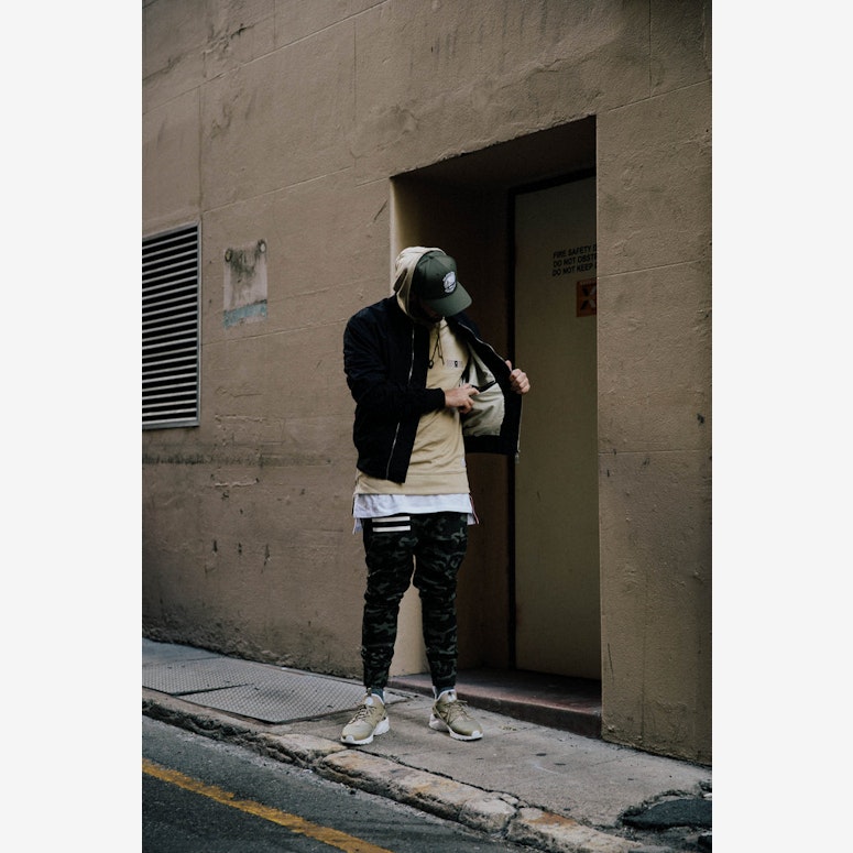 Lifted Anchors Bird Bomber Jacket Black