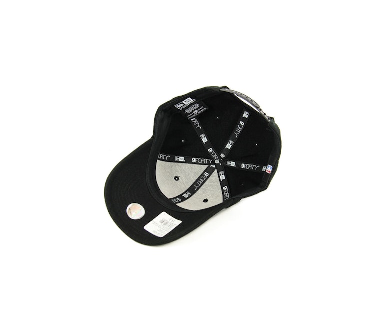 New Era Knicks 940 Logo Snapback Black