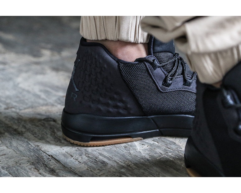Jordan Academy Black/Anthracite