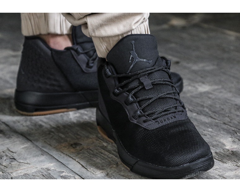 Jordan Academy Black/Anthracite