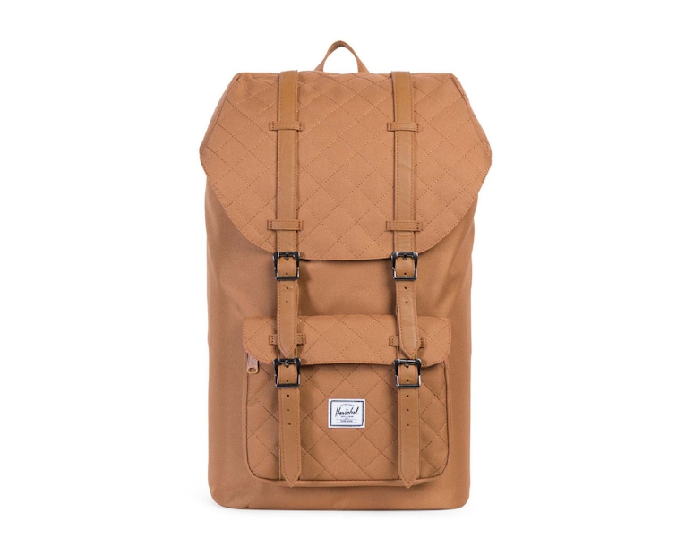 Herschel Bag CO Little America Quilted BP Caramel