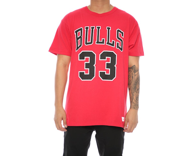 Mitchell & Ness Bulls Pippen 33 Tee Red