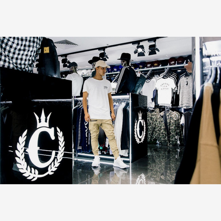 Carré Global Statique Tee Cream