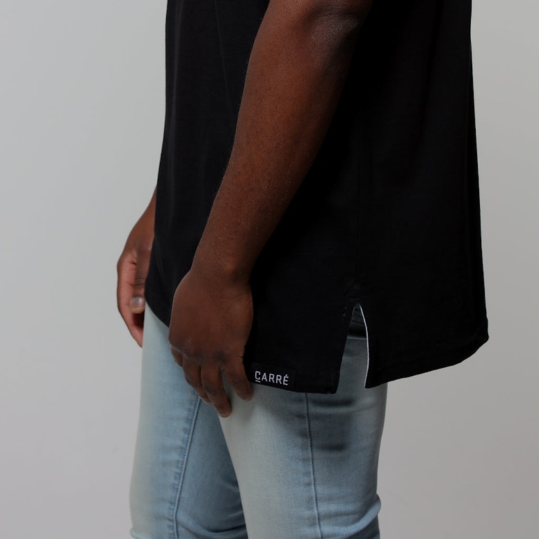 Carré Location Divise SS Tee Black/Gold