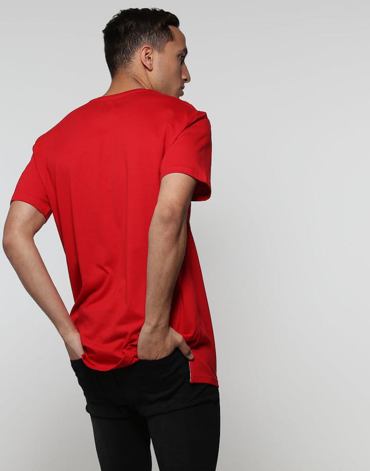 Carré Location Divise SS Tee Red