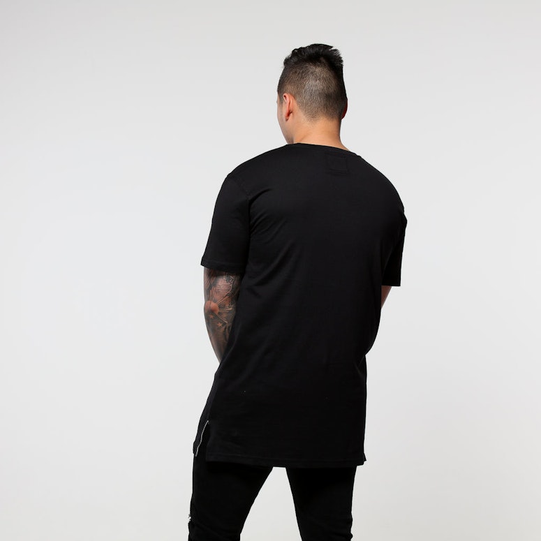 Carré Ecriture Divise SS Tee Black