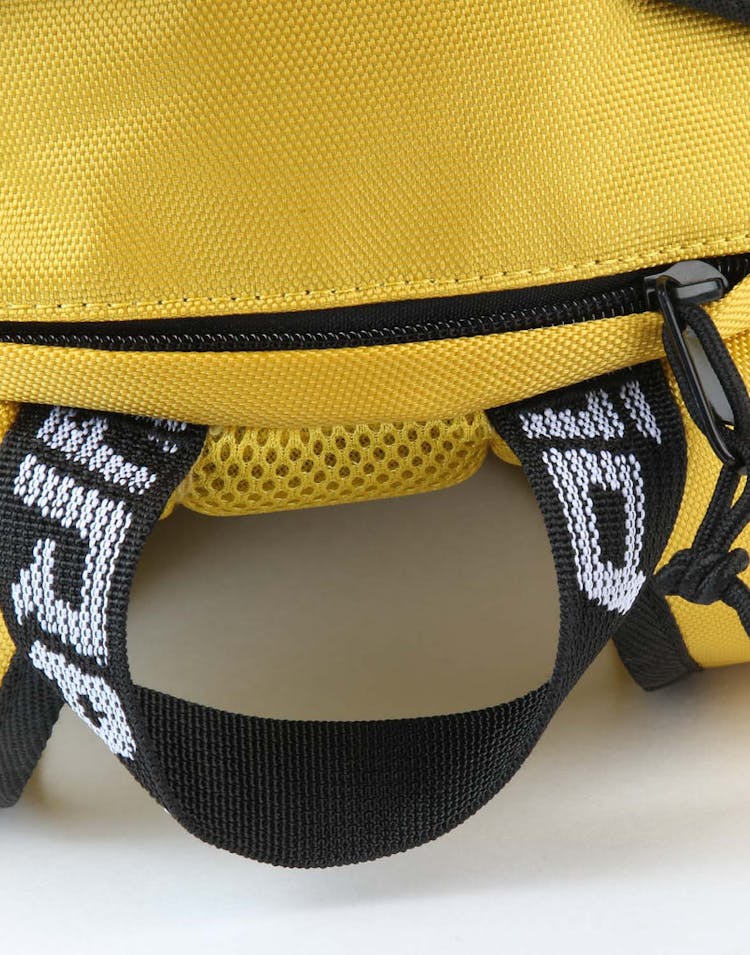 Black Pyramid Pyramid Backpack Yellow