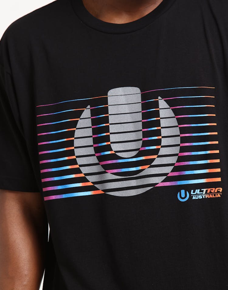 Ultra Australia Music Merch Gradient Tee Black