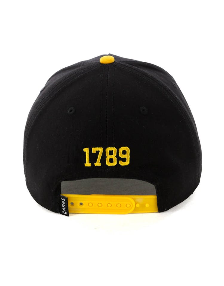 Carré Undefeated Snapback Black