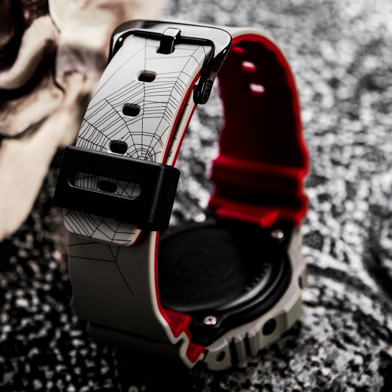G Shock X Sneaker Freaker 2.0 Grey/Red
