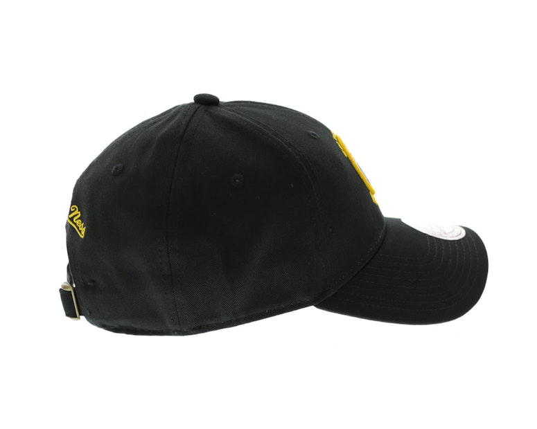 Mitchell & Ness Warriors Low Pro Strapback Black