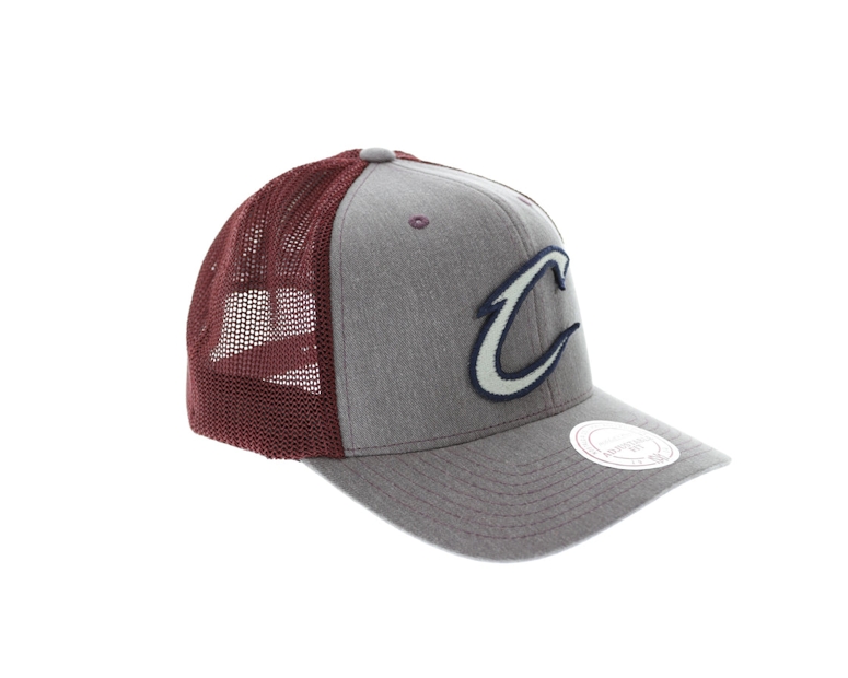 Mitchell & Ness Cleveland Cavaliers Washout 110 Trucker Maroon