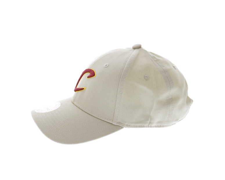 Mitchell & Ness Cleveland Cavaliers Low Pro Strapback Tan