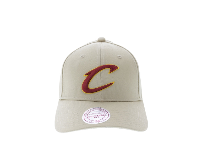 Mitchell & Ness Cleveland Cavaliers Low Pro Strapback Tan