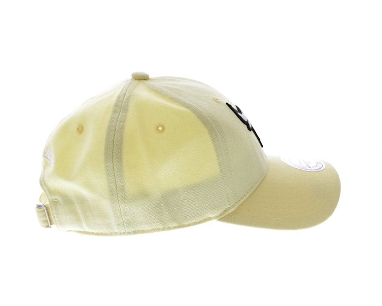 Mitchell & Ness Bulls B/W Logo Low Pro Yellow