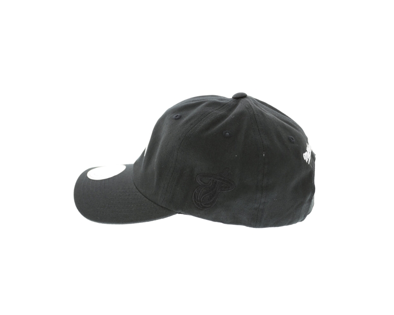 Mitchell & Ness Heat Rock Font Dad Hat Black